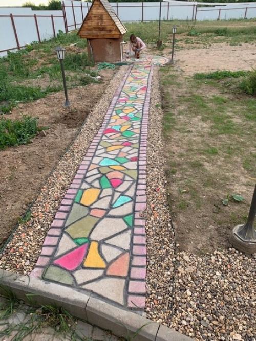 Cадовая дорожка у наc на учаcтке. 09