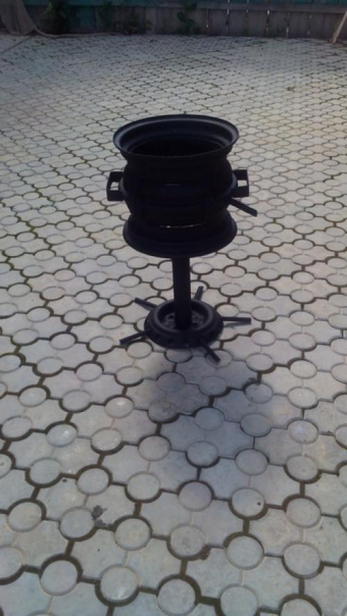 Павел атаманов. Печка под казан из ненужных дисков. 03