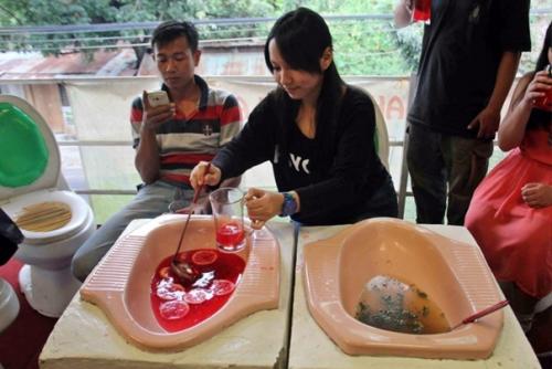 Аппетит во время необычной подачи еды приходит. 06