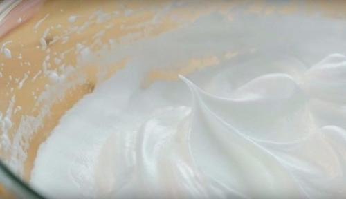 Ты больше не захочешь готовить оладьи иначе! 03