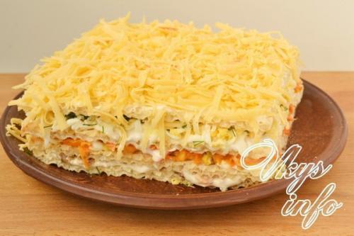 Закусочный торт из вафельных коржей с консервами. 08 Закусочный торт из вафельных коржей с консервами. 08