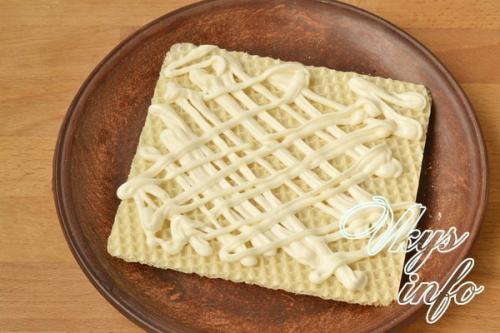 Закусочный торт из вафельных коржей с консервами. 04 Закусочный торт из вафельных коржей с консервами. 04