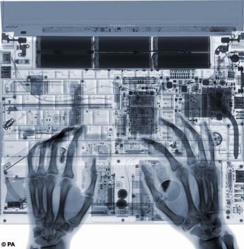 Оригинальный фотопроект.  Мир в рентгеновском аппарате. 01