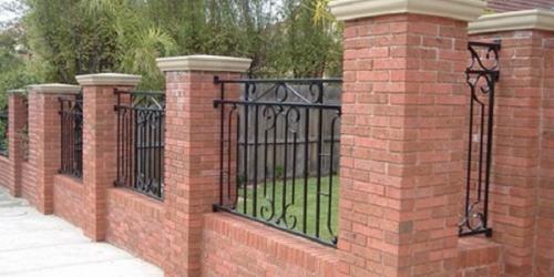 Столбики для забора из кирпича своими руками. 03 Столбики для забора из кирпича своими руками. 03