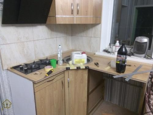 В одиночку решил сделать дачную кухню. 08