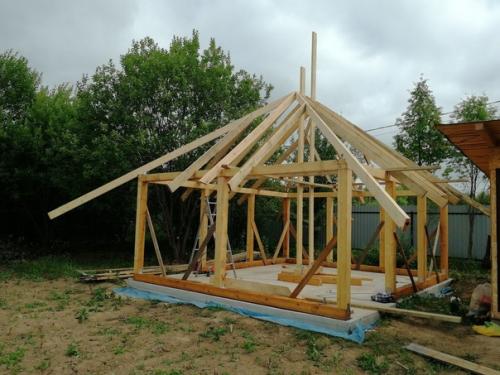 Тот случай, когда планируешь построить беседку для дачи, а в итоге получается летняя кухня. 03