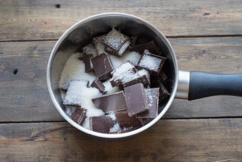 Очень быстрый шоколадный мусс. 02