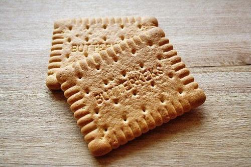 Чизкейк с клубникой без выпечки. 01