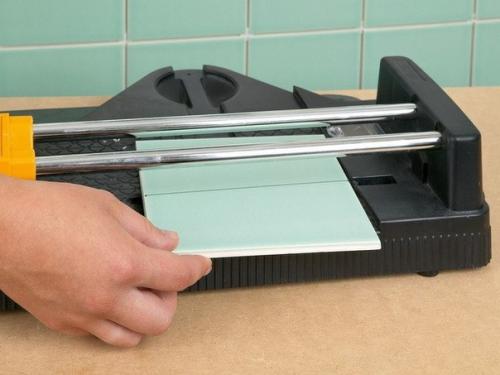 Как уложить плитку вокруг препятствий. 02 Как уложить плитку вокруг препятствий. 02