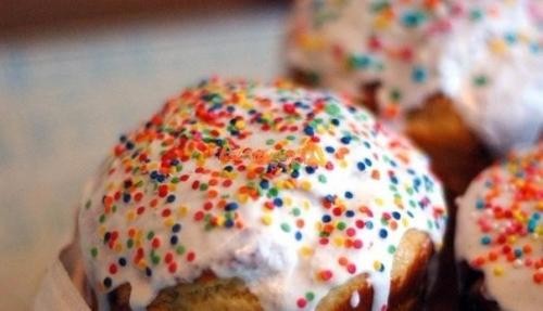 Один из вариантов пасхального кулича. 01