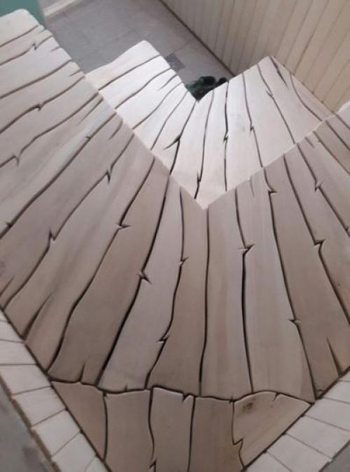 Мастер Николай полки в сауне своими руками сделал. 01