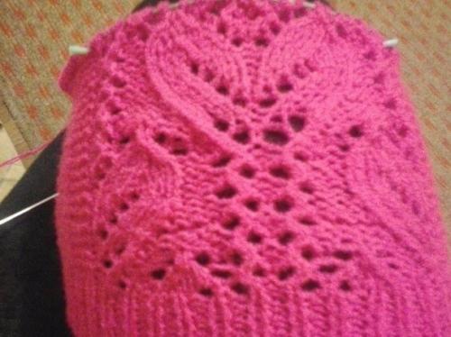 Ажурная шапочка и снуд, вязанные спицами. 07