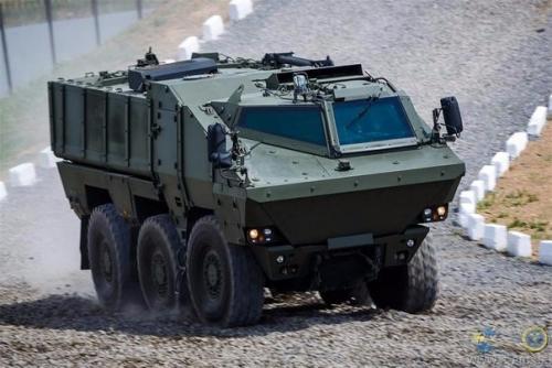 Камаз в гибридный бтр превратился. 08