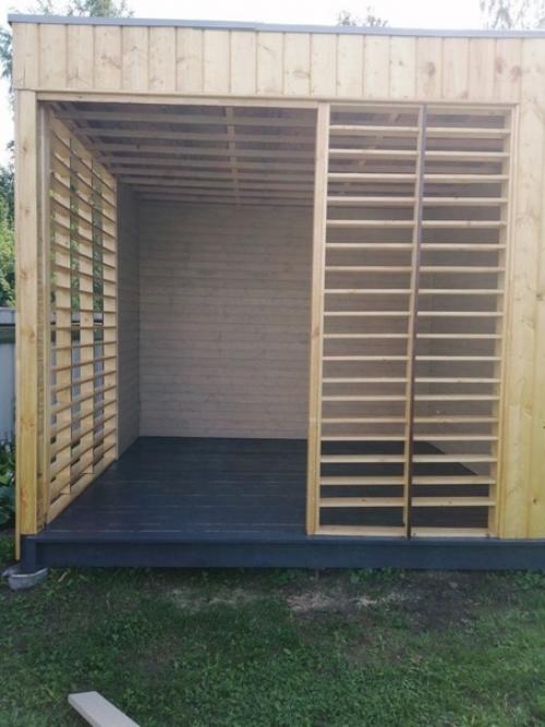 Закончили беседочку. 2. 01