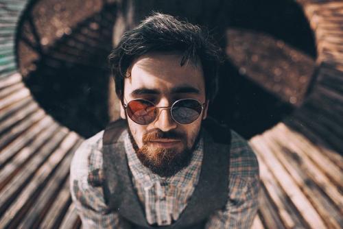 История о слепом пианисте и о его верной собаке. 01