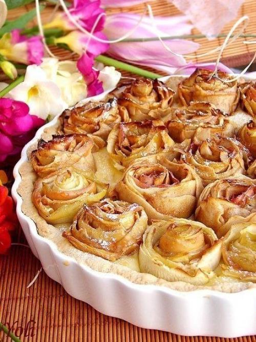 Яблочный пирог с розочками. 05