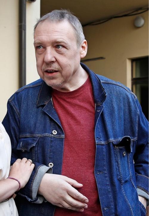 Знаменитый толстяк Александр семчев похудел на 100 кг в свои 50 лет и чувствует себя намного лучше. 03